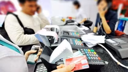 Bộ Tài chính 'chấn chỉnh' công tác thu phí và lệ phí