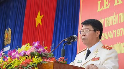 Trường Cao đẳng ANND II đón nhận Huân chương Quân công hạng Nhì