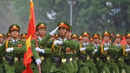 Giữ vững an ninh, trật tự, tạo môi trường hòa bình, ổn định