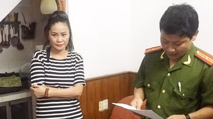 Từ vụ bắt giữ “Thánh cô cô bóc”: Mạng “ảo”, hiểm họa thật
