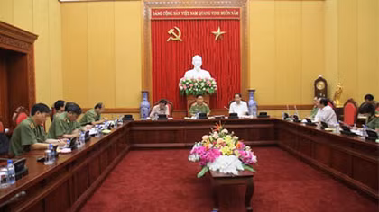 Thống nhất phương án di dời Trung đoàn Đặc nhiệm- Cơ động thuộc Bộ Tư lệnh Cảnh vệ