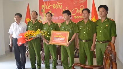 Đà Nẵng thưởng "nóng” Cảnh sát môi trường