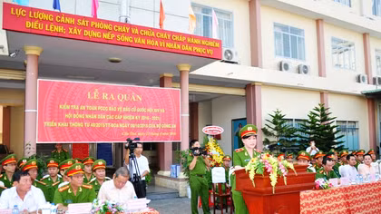 Cảnh sát PCCC TP Cần Thơ ra quân kiểm tra an toàn, bảo vệ bầu cử