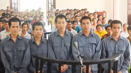 Nhóm côn đồ miệt vườn giết người lãnh 66 năm tù