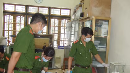 Vững vàng trên mặt trận khốc liệt