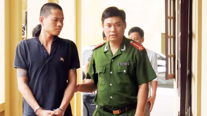 Bị "xé vé", đại ca liều lĩnh trả thù