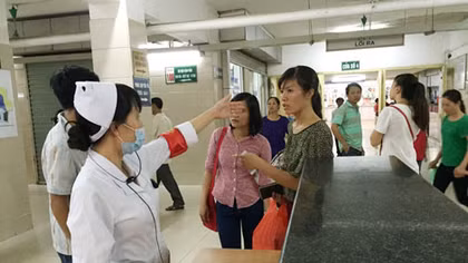 Giảm các thủ tục khám, chữa bệnh để thuận lợi cho người dân