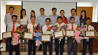 5.793 khách hàng được Taxi Group trả lại tài sản