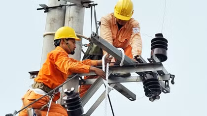 Dư luận lại xôn xao vì điện rục rịch tăng giá