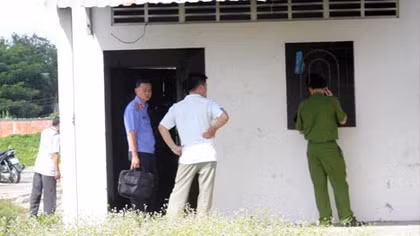 Người đàn ông chết cháy trong căn nhà hoang