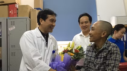 Người đạp xe xuyên Việt vì thông điệp hiến tạng: “Cho đi là mãi mãi”