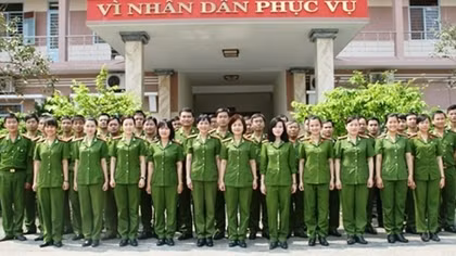 Lực lượng Tham mưu Cảnh sát PCCC TP Đà Nẵng kỷ niệm ngày truyền thống