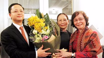 Những khoảnh khắc Ý Nhi
