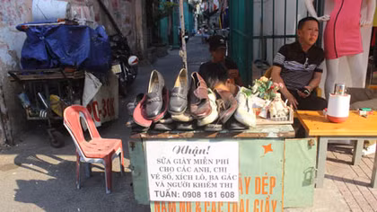 Những người sửa giày tử tế