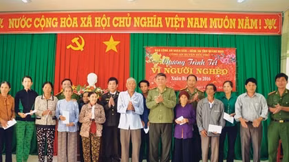 Tết đế sớm với miền quê biển Phổ An, Quảng Ngãi 