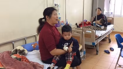 Có thể điều chuyển giám đốc bệnh viện nếu để quá tải và phòng khám nhếch nhác