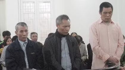Nguyên Chủ tịch xã Liên Hiệp và đồng phạm xác nhận quyền sử dụng hàng chục nghìn m2 đất trái pháp luật