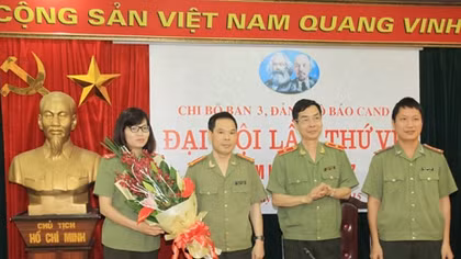 Ban Thời sự - Chính trị - Nghiệp vụ Báo Công an nhân dân tổ chức Đại hội Đảng