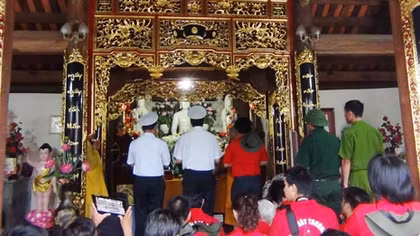 Chuông chùa vọng giữa Trường Sa 