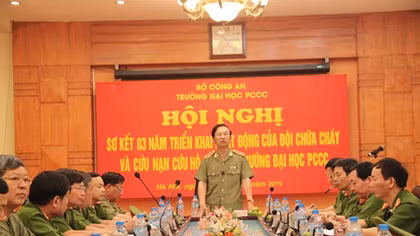 Thực hiện đúng chủ trương 'Học đi đôi với hành'
