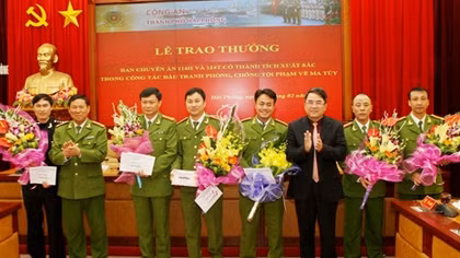 Cuộc chiến không khoan nhượng