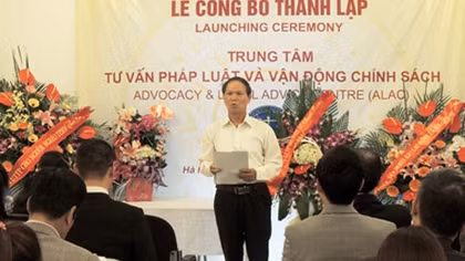 Lễ công bố thành lập Trung tâm tư vấn pháp luật và vận động chính sách
