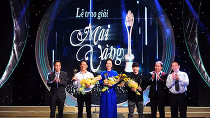 “Nửa đời hương phấn” - Vở diễn sân khấu được yêu thích nhất 