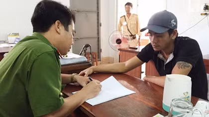 Chạy quá tốc độ còn vu khống CSGT