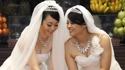 Đồng tính: cưới thì được, kết hôn thì không!