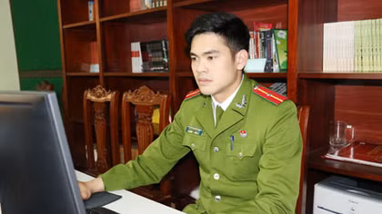Xúc động ký ức cứu người bị rơi dưới hầm sâu