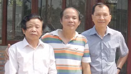 Nhà văn Nguyễn Phan Hách: “Đời đổi thay khi chúng ta thay đổi”