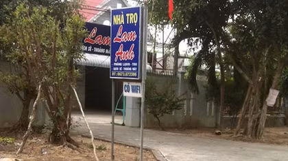 Cha ruột chở con gái vào nhà nghỉ rồi... giở trò