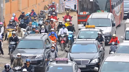 ‘Mắc kẹt’ trong ngày đầu tiên đi làm sau nghỉ Lễ 