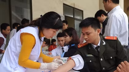 Thu về hơn 2.900 đơn vị máu tình nguyện vì đồng đội thân yêu 