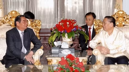 Giữ gìn, vun đắp tình hữu nghị đặc biệt Việt - Lào