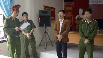 Bắt giữ nguyên Phó phòng một ngân hàng ở Hà Giang