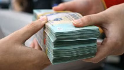 Dùng giấy tờ nhà người khác vay 6 tỉ đồng rồi bỏ trốn