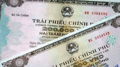 Lãi suất trái phiếu Chính phủ sơ cấp giảm đầu năm