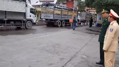Phân luồng xe chở nông sản lên cửa khẩu Tân Thanh
