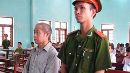 Ông trùm Tàng ‘Keangnam’ bật khóc