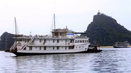 Sẽ giảm số lượng tàu du lịch Vịnh Hạ Long