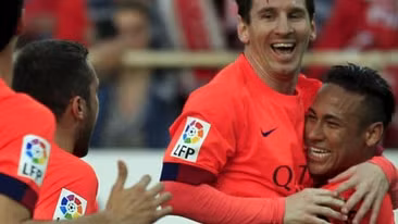 Barcelona đánh rơi chiến thắng trên sân của Sevilla