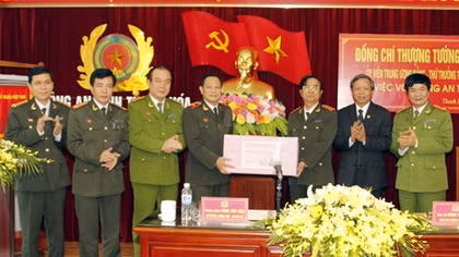 Thứ trưởng Thường trực Đặng Văn Hiếu kiểm tra công tác tại Thanh Hóa