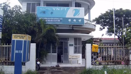 2.000 điểm bưu điện văn hóa xã được lắp đặt máy tính có kết nối Internet miễn phí