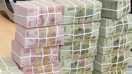 Ra tù lập doanh nghiệp nhận thầu chiếm đoạt tiền tỷ
