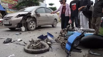 Công an quận Cầu Giấy tìm nhân chứng vụ TNGT