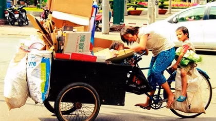 Triển lãm ảnh 'Lao động xa nhà: Cuộc sống của tôi – Câu chuyện của tôi'