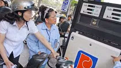 Tránh điều chỉnh dồn dập giá các mặt hàng thiết yếu