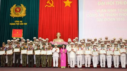 Công an TP Cần Thơ tổ chức Đại hội thi đua 'Vì An ninh tổ quốc'