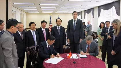 Bộ trưởng Trần Đại Quang hội đàm với ngài James Comey, Giám đốc Cơ quan Điều tra liên bang Hoa Kỳ